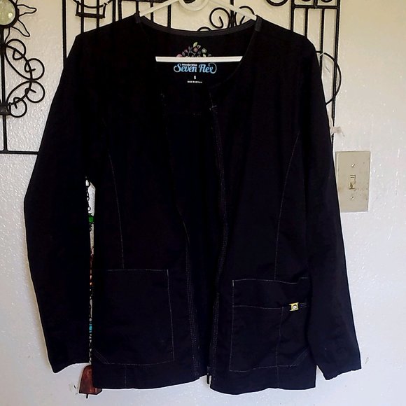 WonderWink Jackets & Blazers - Scrub Jacket